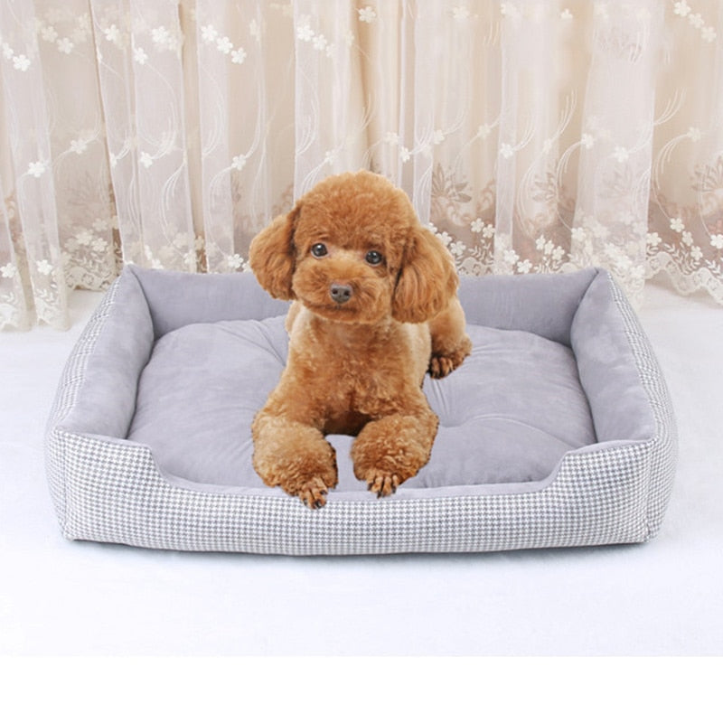 Soft Fleece Dog Bed Mat Stripped Pattern - GadgetsBoxes