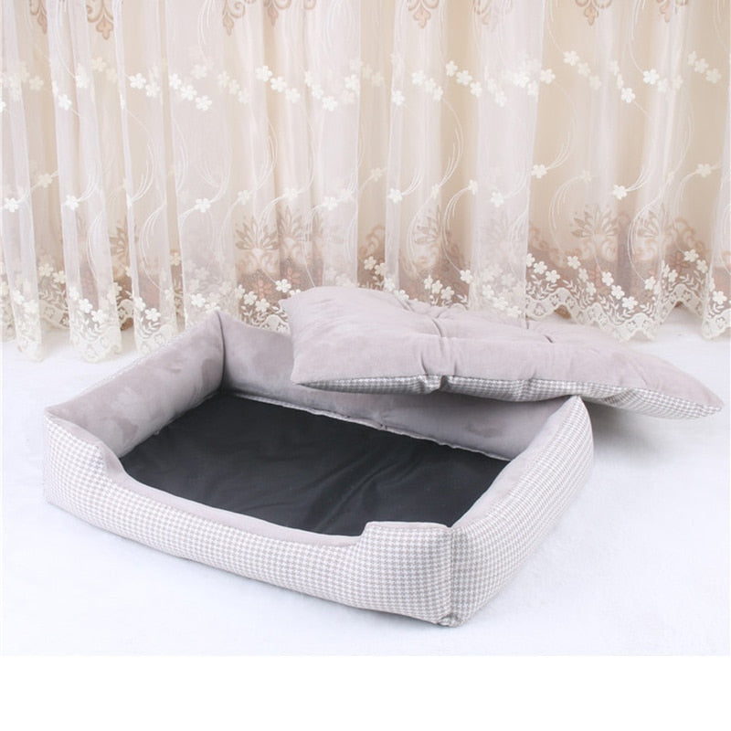 Soft Fleece Dog Bed Mat Stripped Pattern - GadgetsBoxes