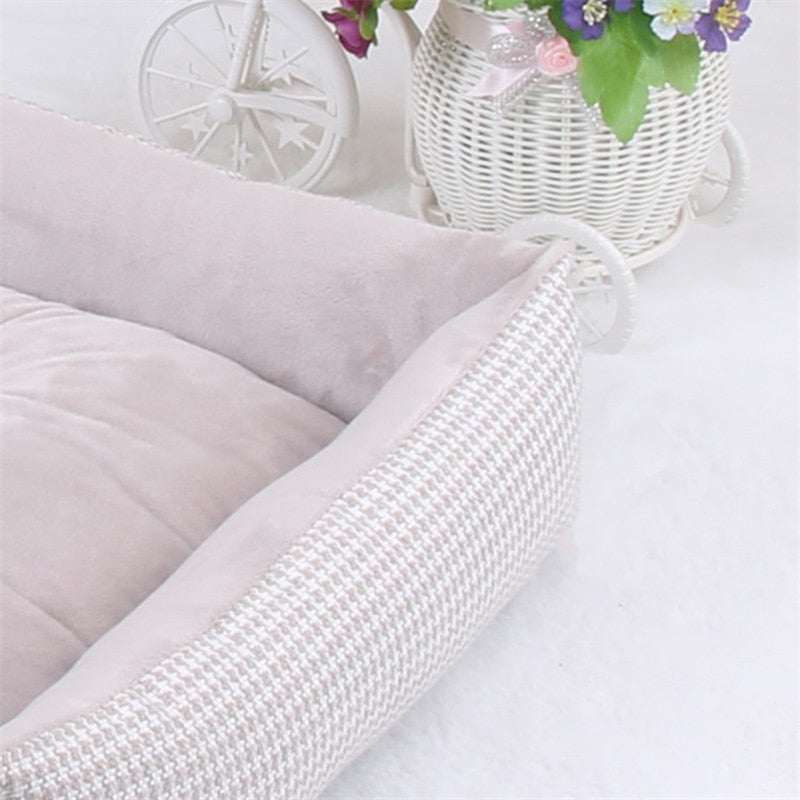 Soft Fleece Dog Bed Mat Stripped Pattern - GadgetsBoxes
